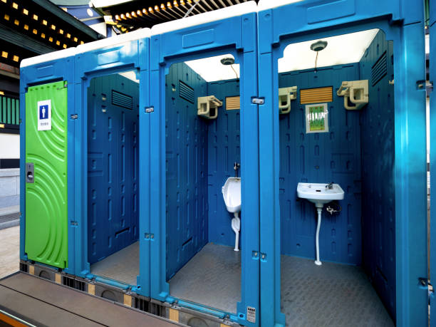 Best Best portable toilet rental  in Dellwood, MN